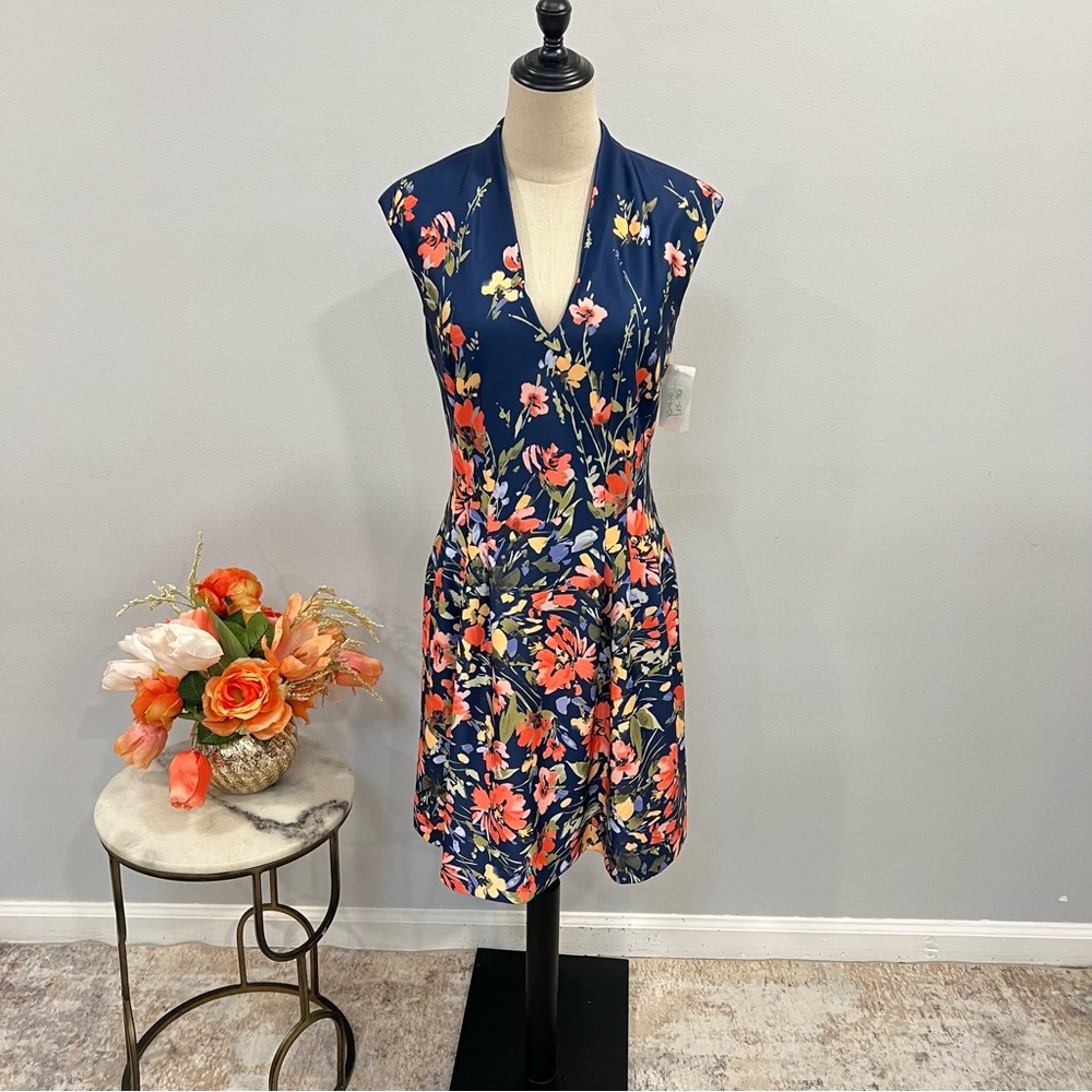 Vince Camuto Navy Multicolor Floral High Neck Plunge V Neck Short Dress -Reemoly